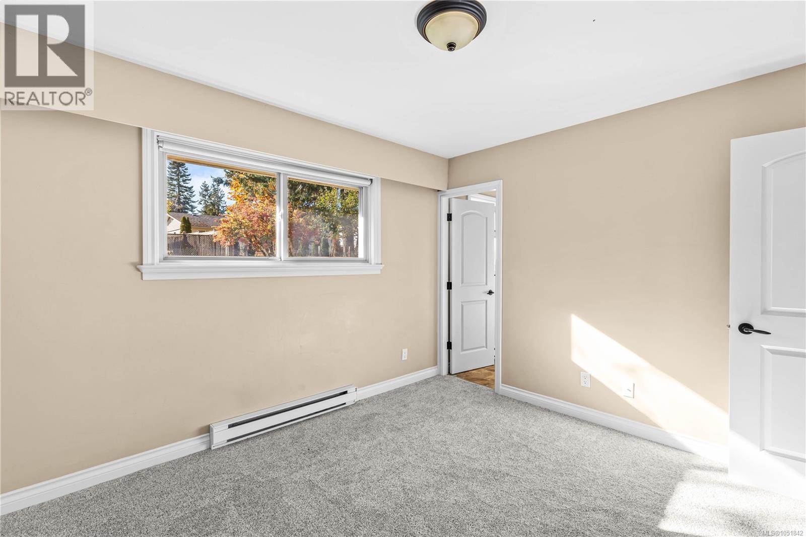 766 Nancy Greene Dr - Image 42