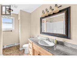 766 Nancy Greene Dr, Campbell River, BC V9W2A6 Photo 44