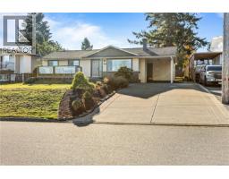 766 Nancy Greene Dr, Campbell River, BC V9W2A6 Photo 12