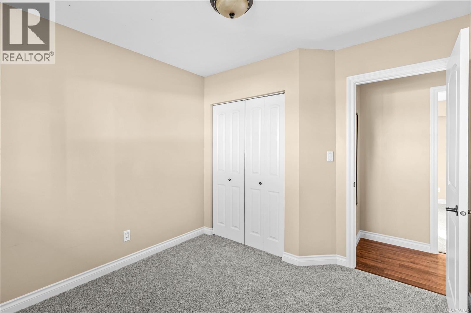 766 Nancy Greene Dr - 38