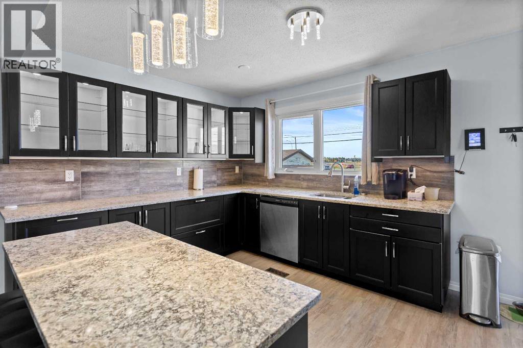 Listing photo – 4504 67 Street, Camrose