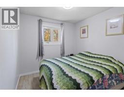 4504 67 Street, Camrose, AB T4V2P9 Photo 10