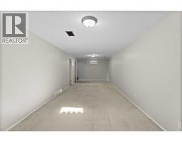 4504 67 Street, Camrose, AB T4V2P9 Photo 13