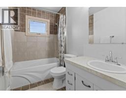 Recreational, Games room - 4504 67 Street, Camrose, AB T4V2P9 Photo 9