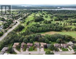 Laundry room - 109 Greenview Ln, Sault Ste  Marie, ON P6A1L1 Photo 6