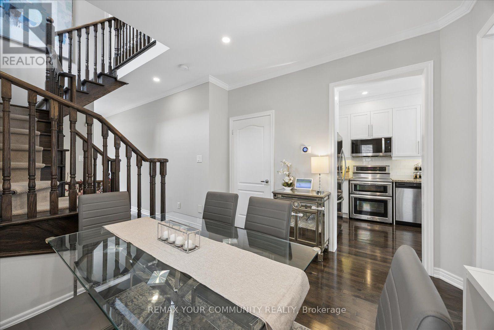 41 Lauderdale Drive, Vaughan, ON photo 6