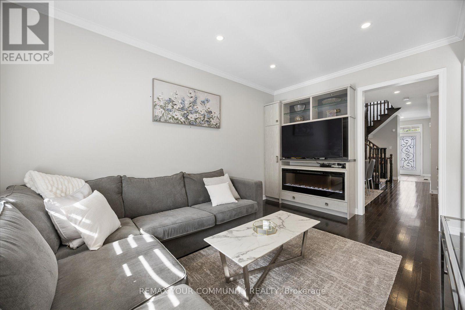 41 Lauderdale Drive, Vaughan, ON photo 7