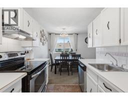 401, 617 56 Avenue SW - photo 19