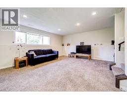 202 Silkstone Road W - photo 15