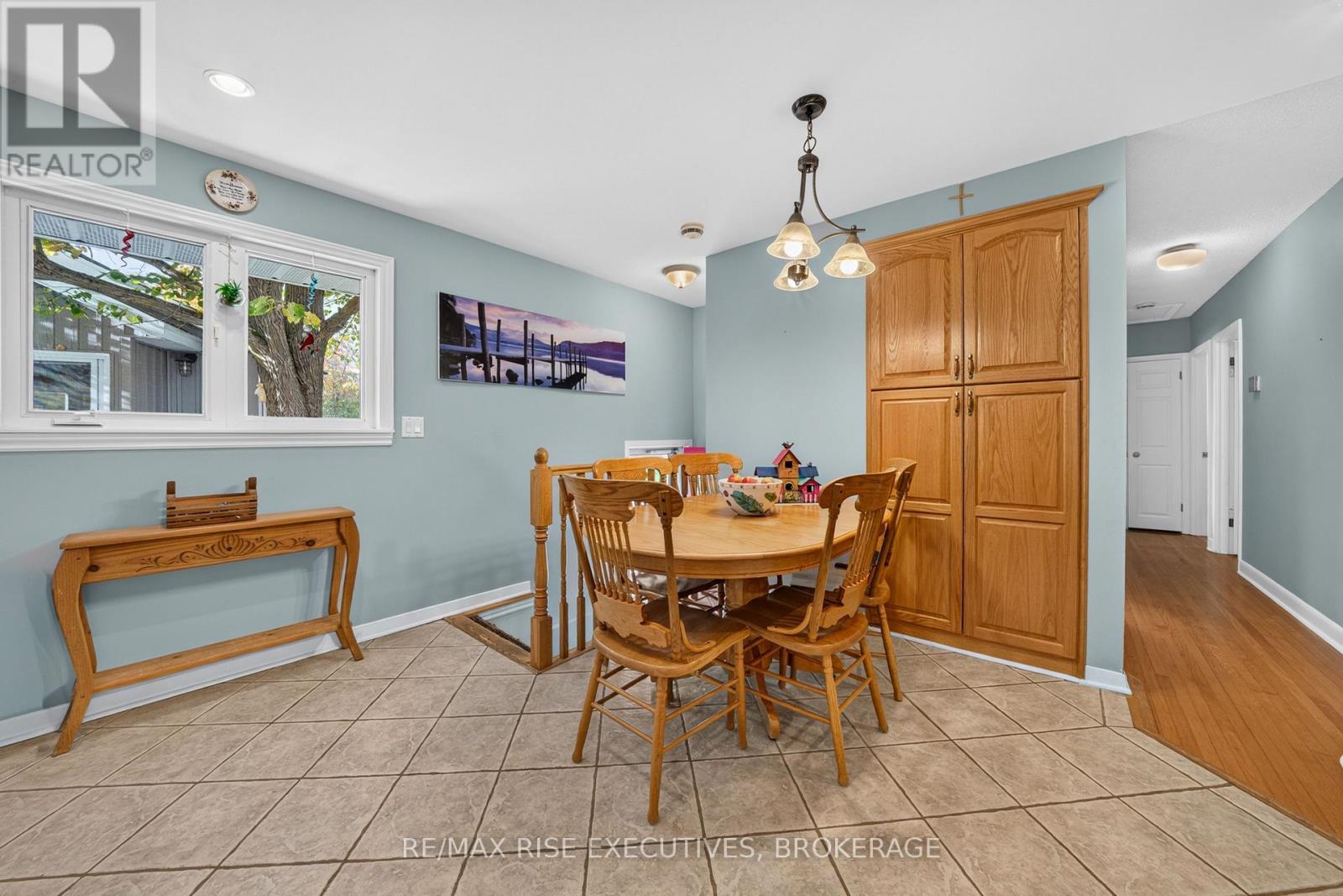 2345 LEEMAN ROAD - Image 13