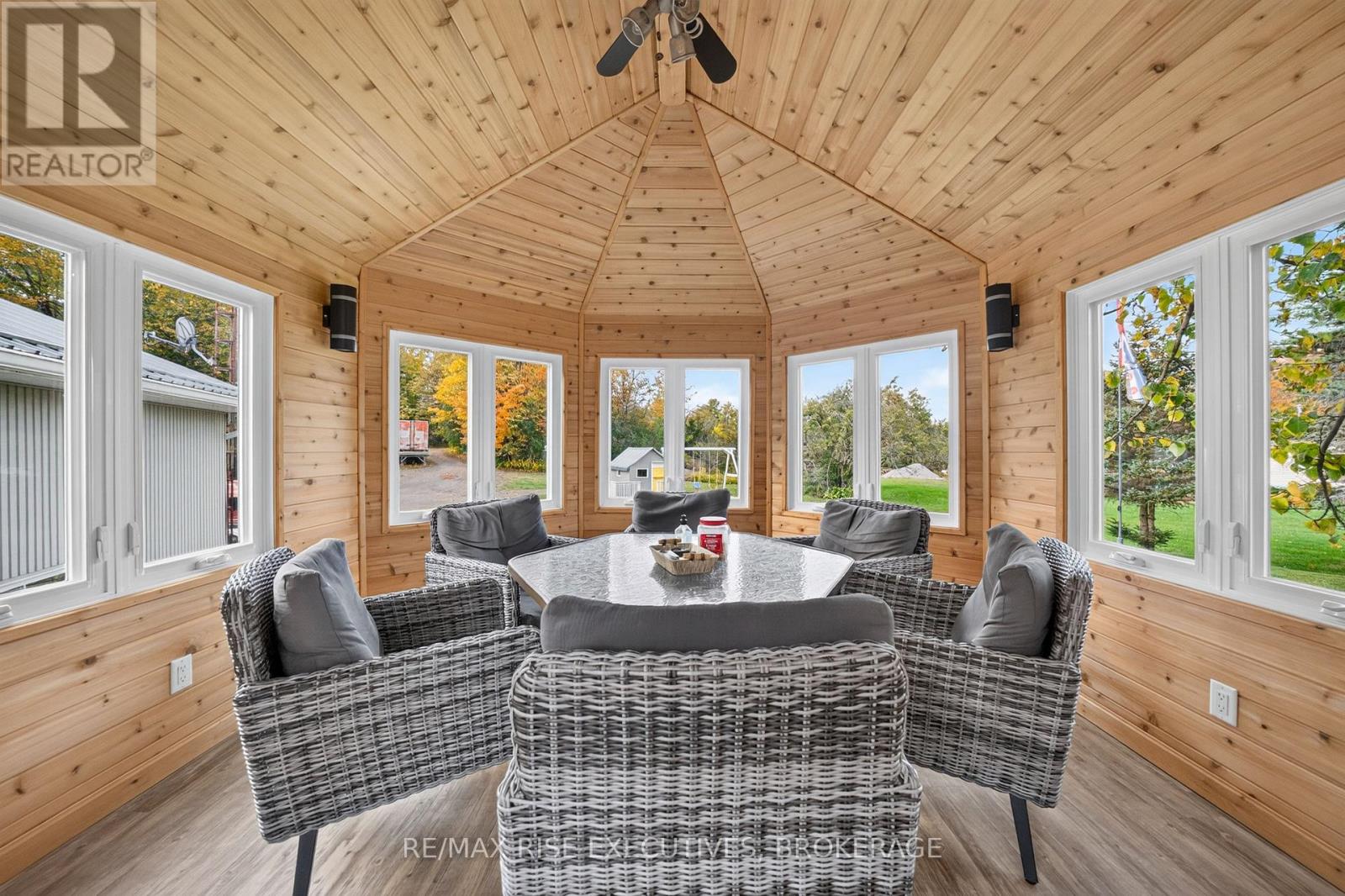 2345 LEEMAN ROAD - Image 31