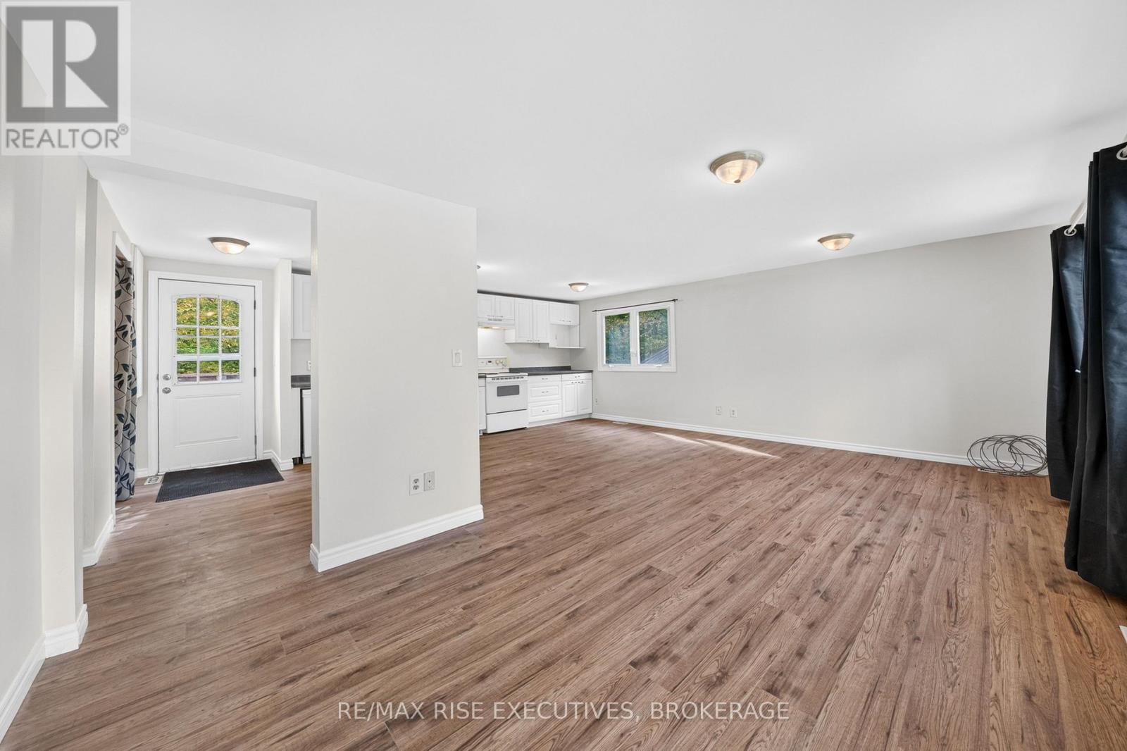 [private address] - Image 4