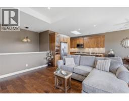 Bedroom - 4006 Rio Vista Way, Kamloops, BC V2H0E1 Photo 9