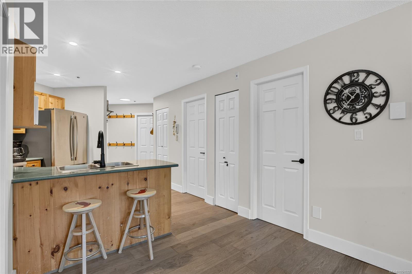 #108 1320 Henry Rd - 30
