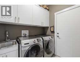 4006 Rio Vista Way, Kamloops, BC V2H0E1 Photo 54