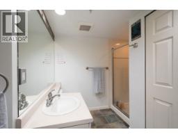 104 3625 Windcrest Drive, North Vancouver, BC V7G2S6 Photo 17