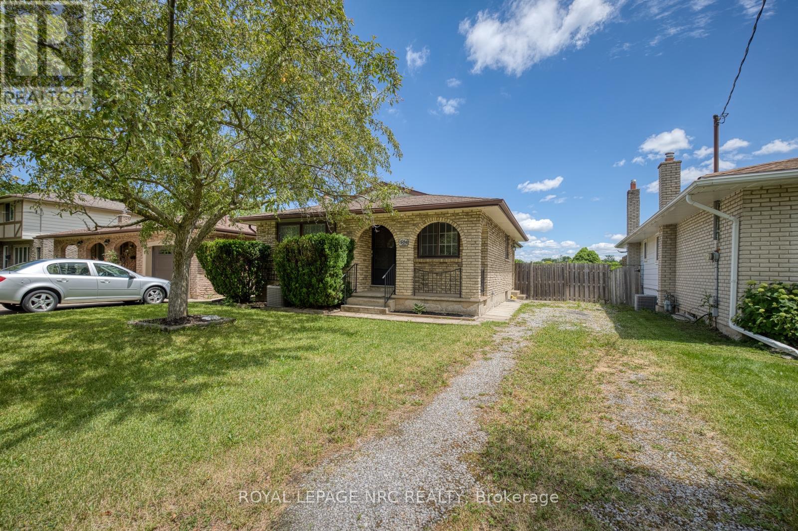 105 HILLVIEW ROAD - 2