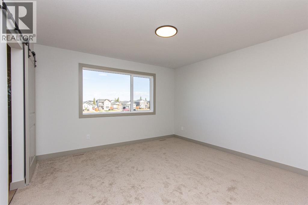 Listing photo – 248 Turnbull Close, Red Deer