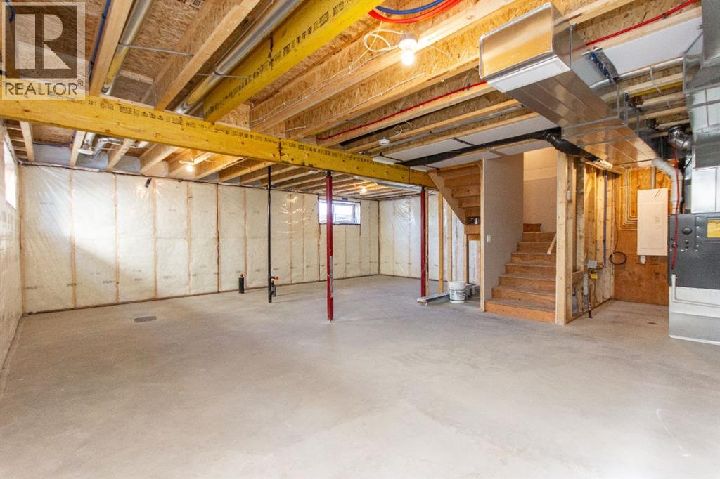 Listing photo – 248 Turnbull Close, Red Deer