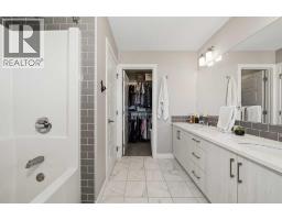292 Chinook Gate Close Sw, Airdrie, AB T4B0R7 Photo 24