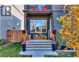 292 Chinook Gate Close SW - photo 3
