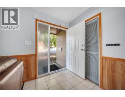 Bedroom - 11408 Kalmalka Road, Coldstream, BC V1B1M1 Photo 13