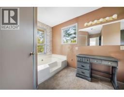 11408 Kalmalka Road, Coldstream, BC V1B1M1 Photo 25