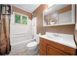11408 Kalmalka Road, Coldstream, BC V1B1M1 Photo 32