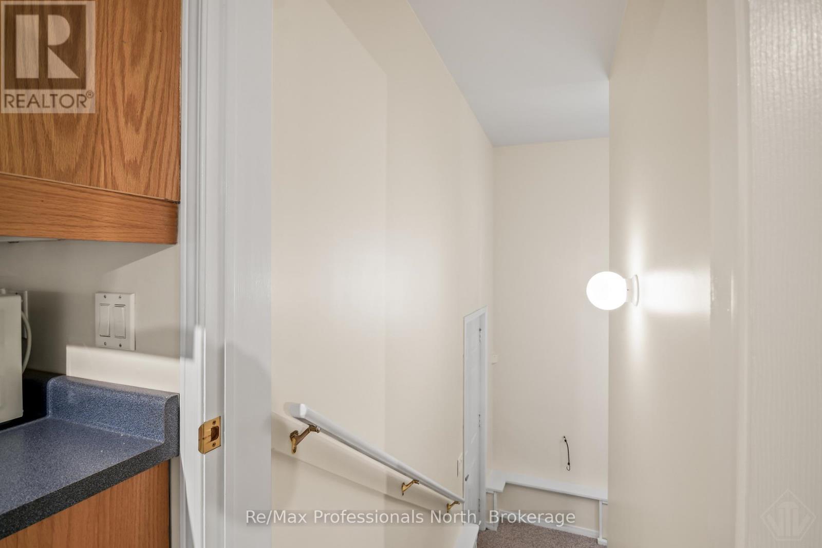 60 PINERIDGE GATE - Image 20