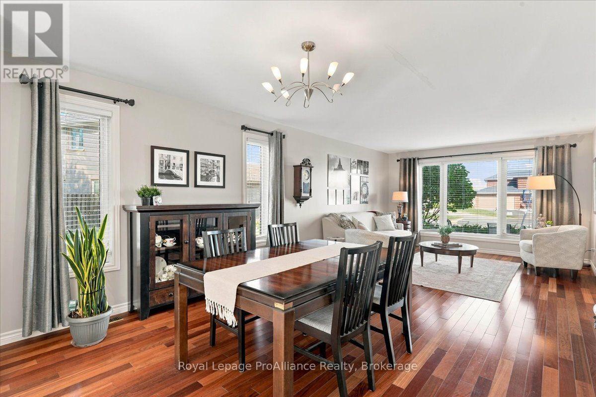 24 Bristol Place, Belleville, ON photo 9