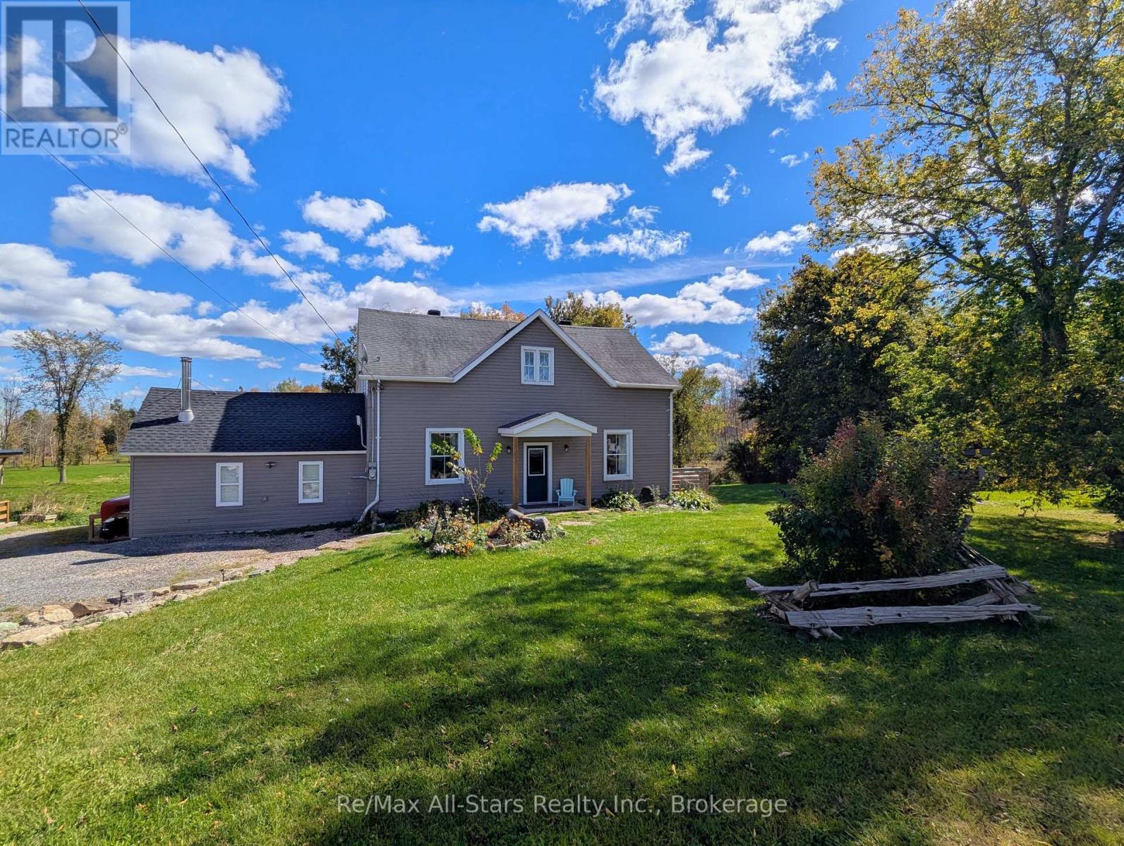 857 Perth Road, Beckwith, ON photo 1