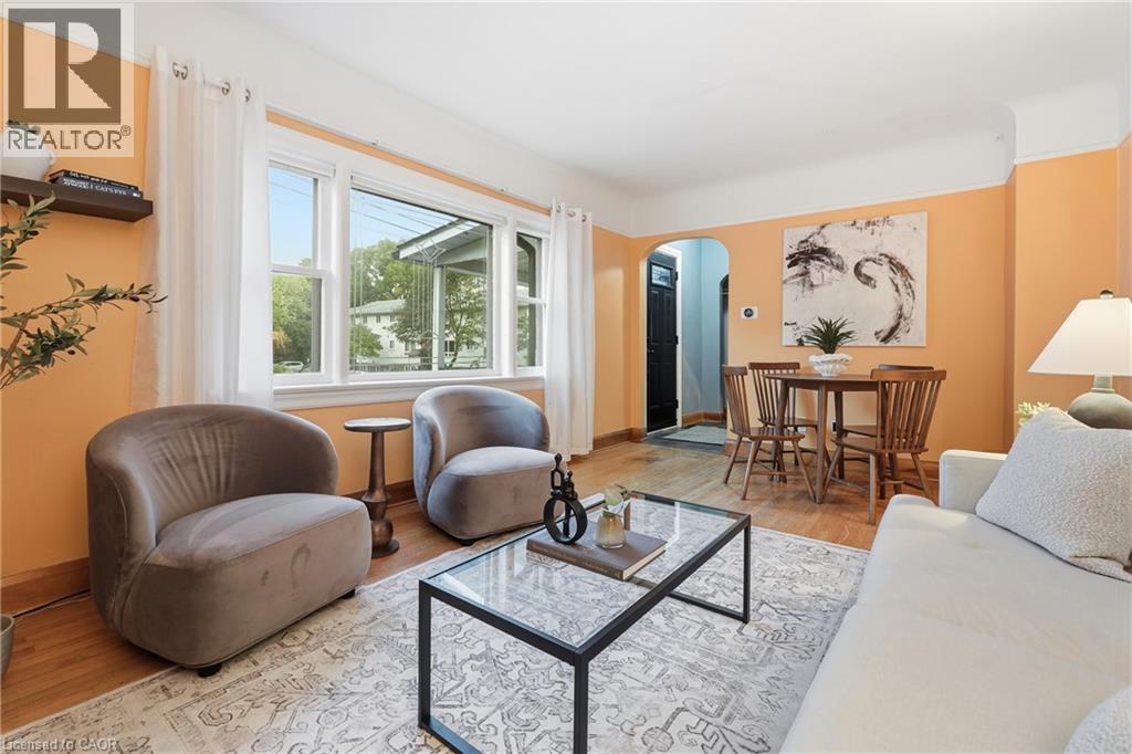 106 CEDAR Street S - Image 6