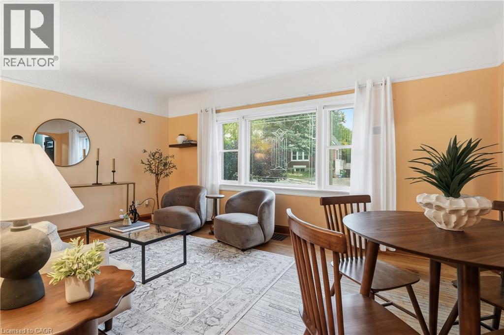106 CEDAR Street S - Image 8