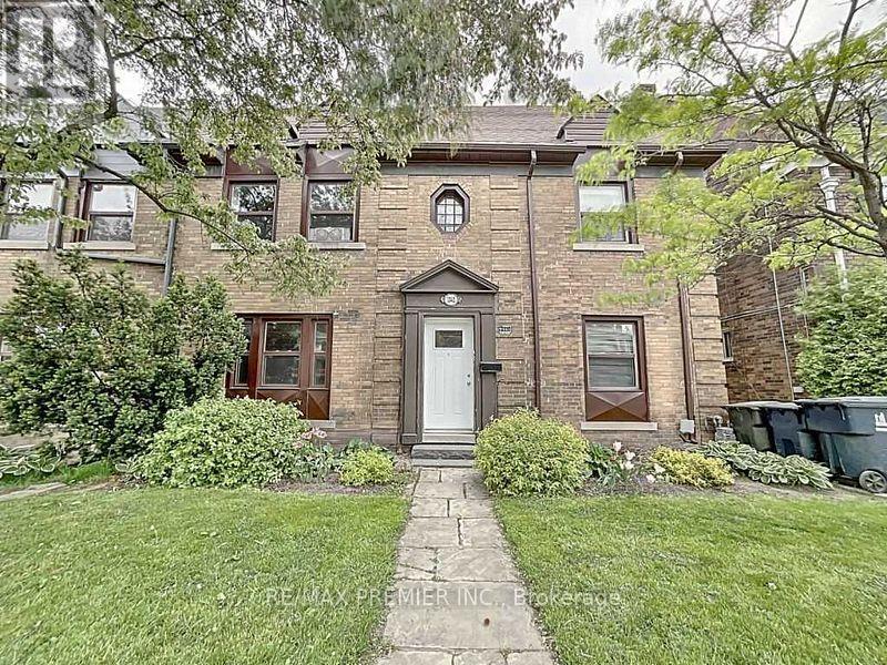 1342 Avenue Road, Toronto, ON photo 1