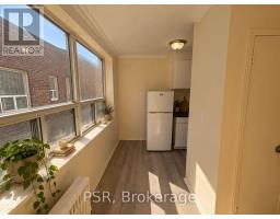 402 - 214 Vaughan Road, Toronto, ON M6C2M3 Photo 6