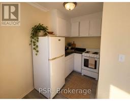 402 - 214 Vaughan Road, Toronto, ON M6C2M3 Photo 7