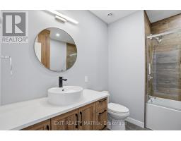 B - 660 West Street, Hawkesbury, ON K6A3X1 Photo 12