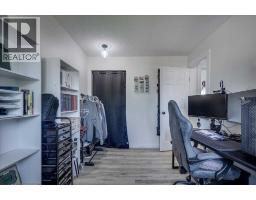 22 Greenham Drive, Red Deer, AB T4P2X4 Photo 22