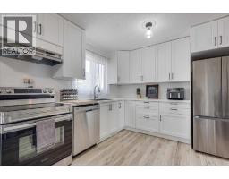 22 Greenham Drive, Red Deer, AB T4P2X4 Photo 13