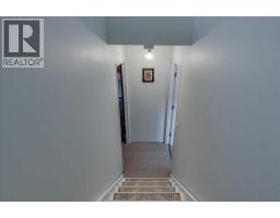22 Greenham Drive, Red Deer, AB T4P2X4 Photo 24