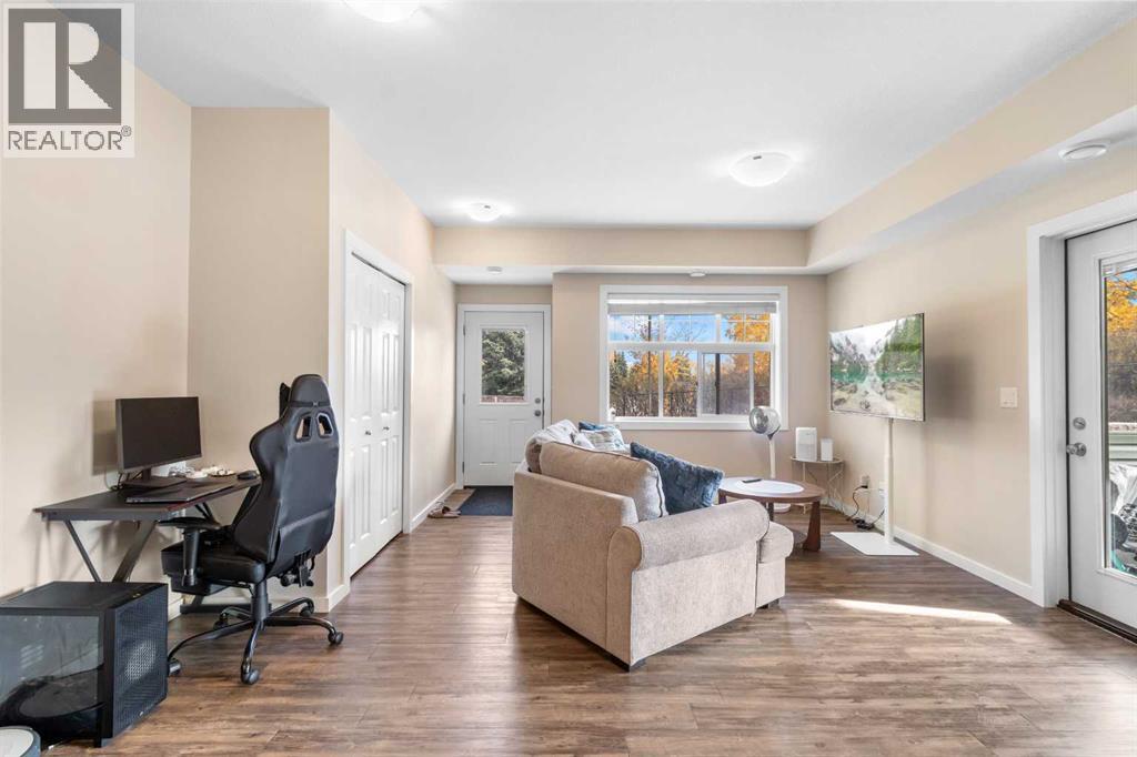 Listing photo – i5, 5300 Vista Trail, Blackfalds