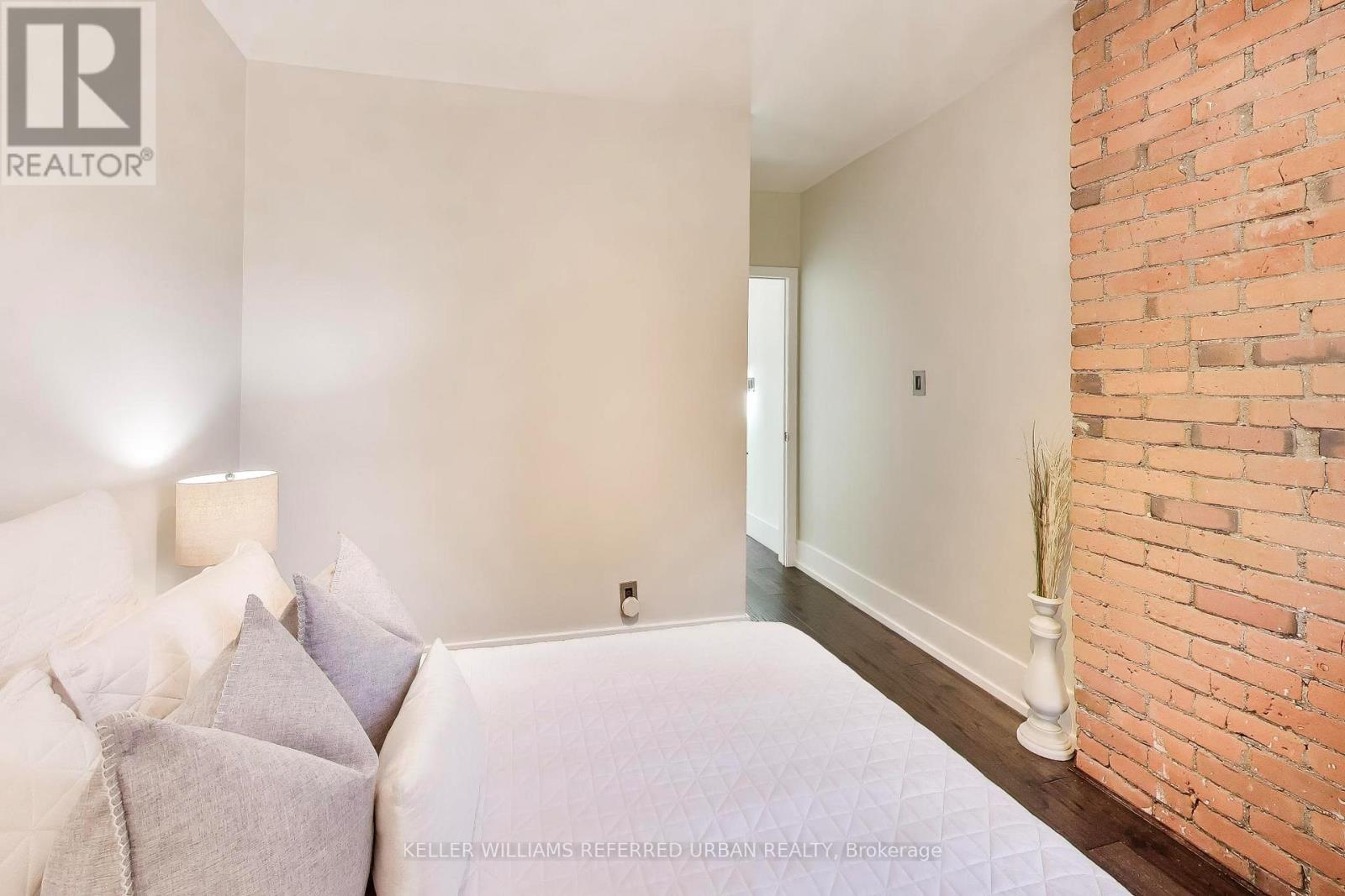 102 Gough Avenue, Toronto, ON photo 21