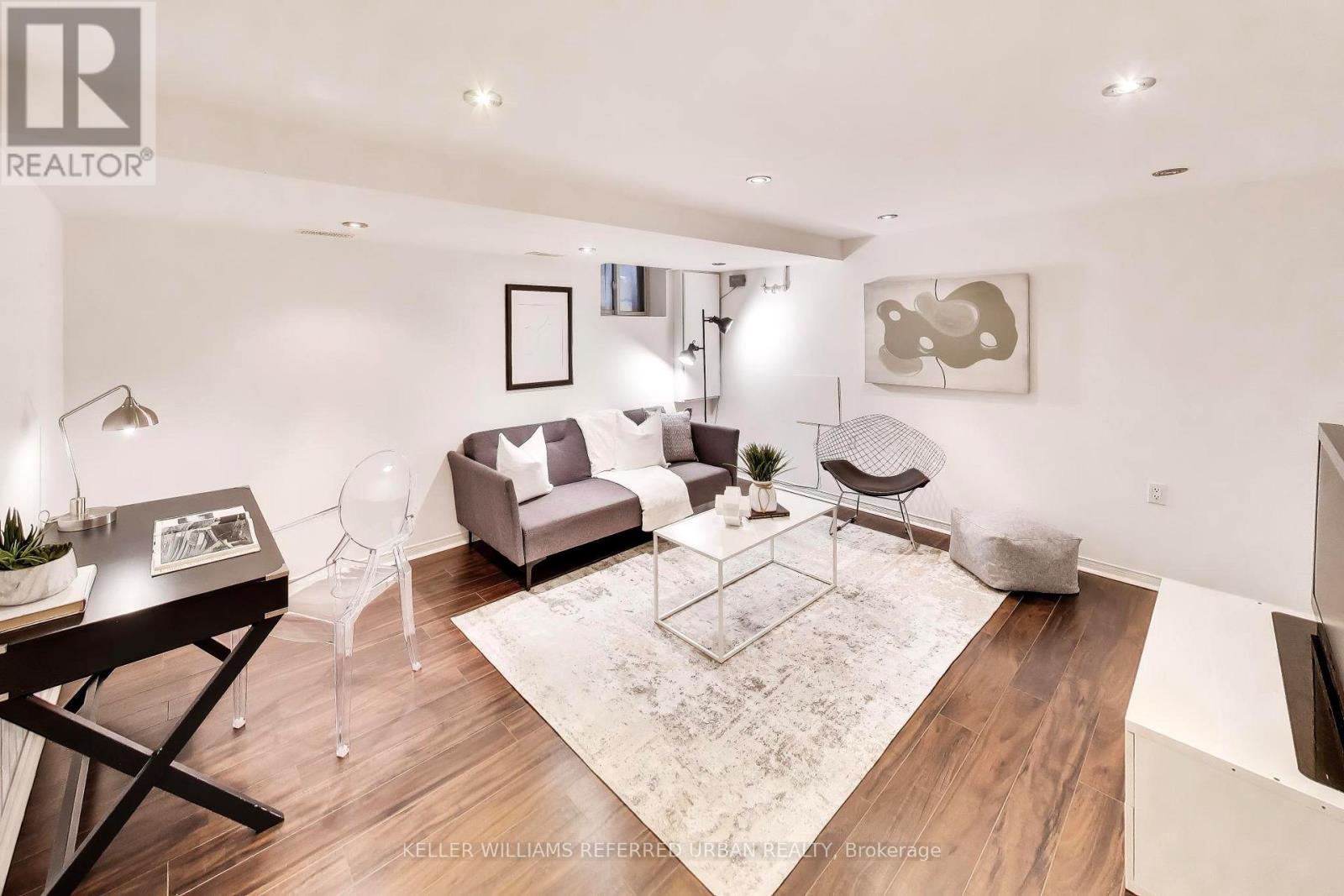 102 Gough Avenue, Toronto, ON photo 25
