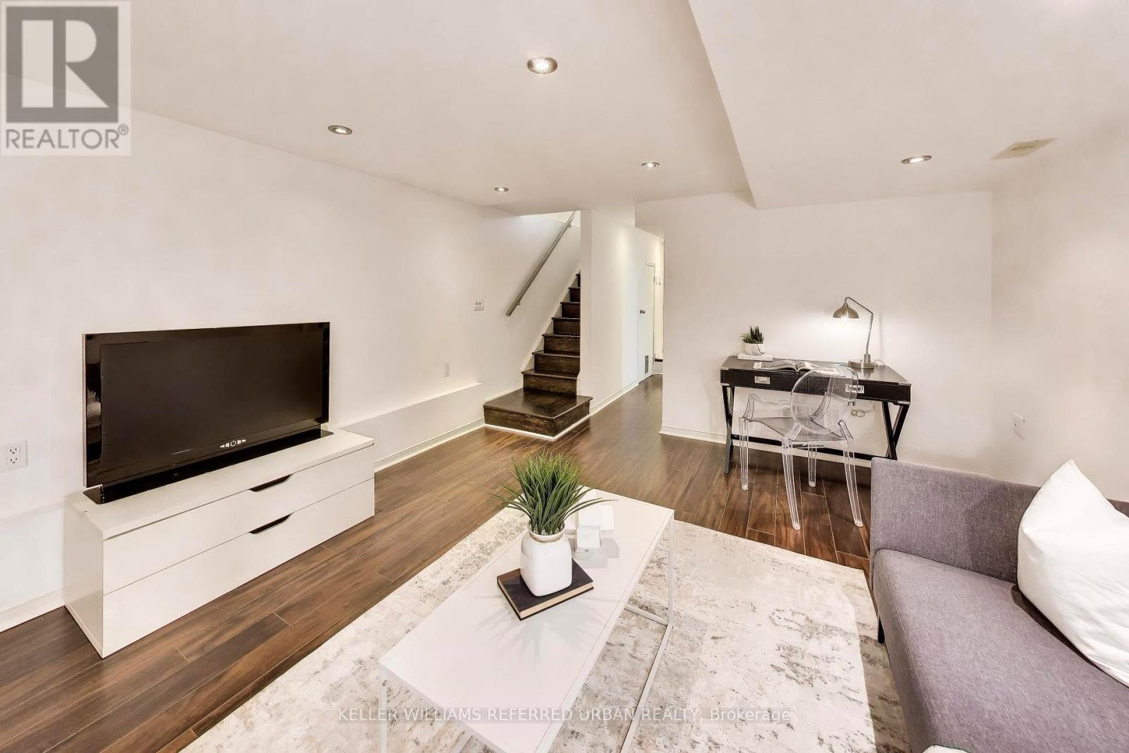 102 GOUGH AVENUE - 27