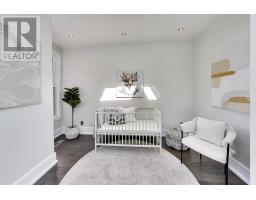 102 Gough Avenue, Toronto, ON M4K3N8 Photo 16