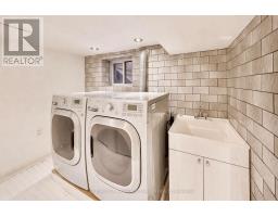 102 Gough Avenue, Toronto, ON M4K3N8 Photo 30