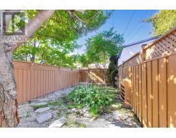 102 Gough Avenue, Toronto, ON M4K3N8 Photo 41
