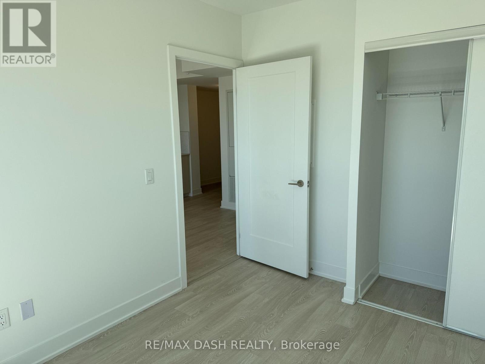 1622- 2545 Simcoe Street North, Oshawa, ON photo 9