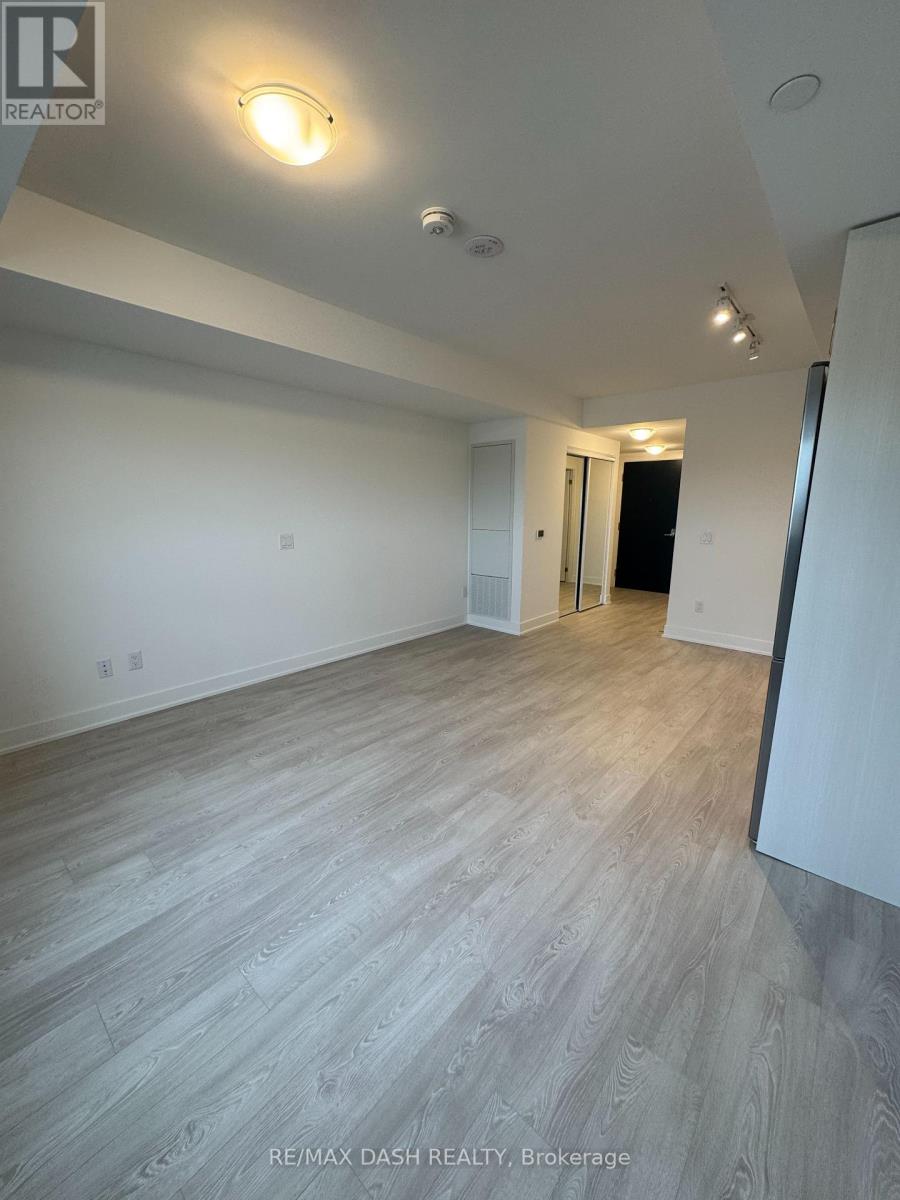 1530- 2545 Simcoe Street North, Oshawa, ON photo 9