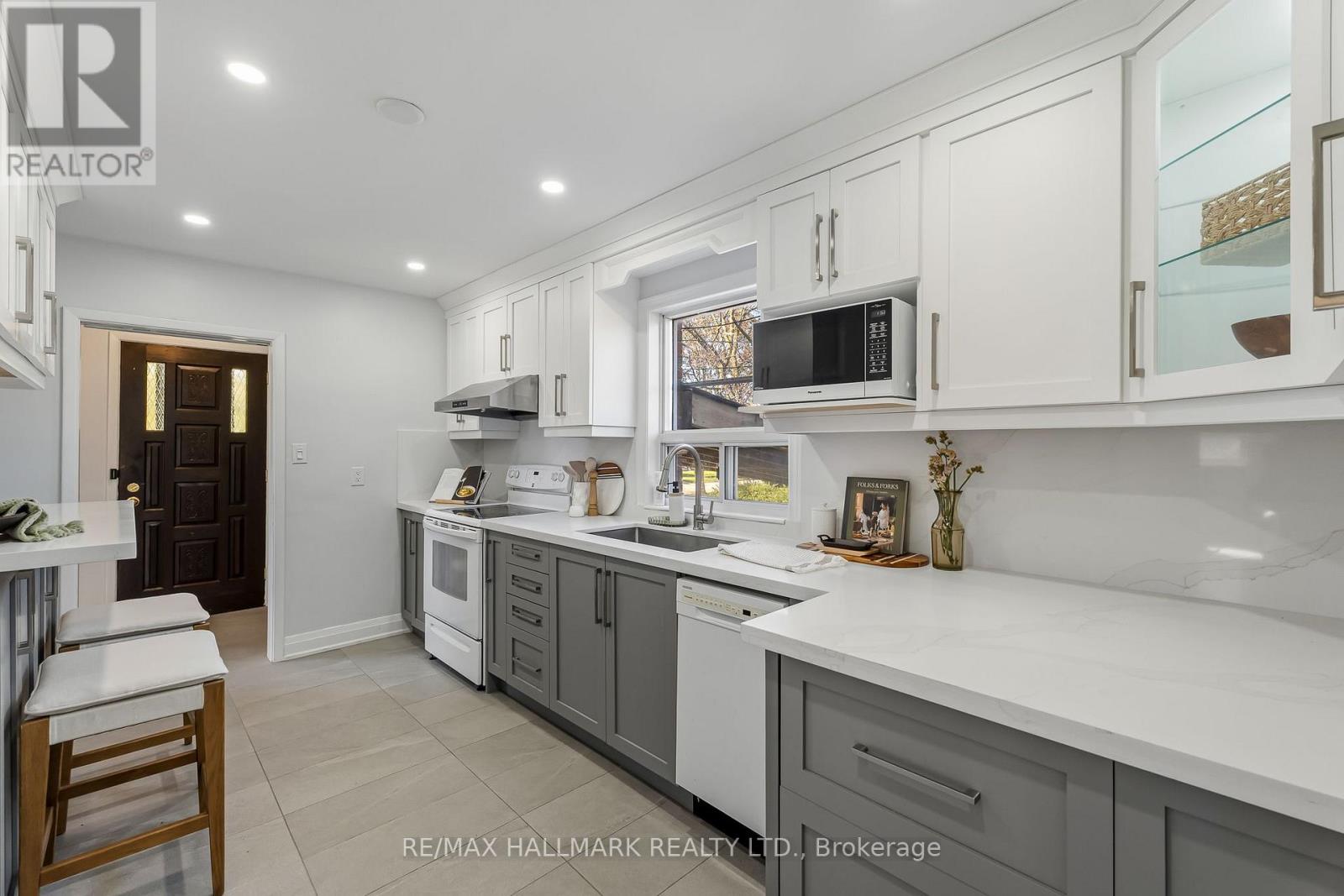 3 Armada Court, Toronto, ON photo 13